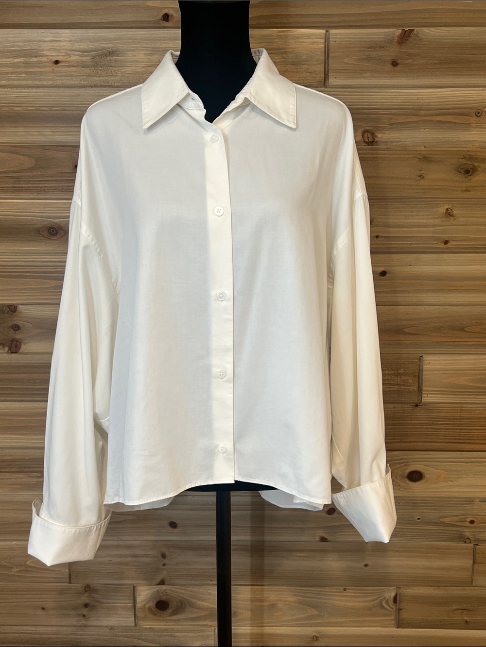 RENGGLI Cropped Long Sleeve Boxy Button Up Top
